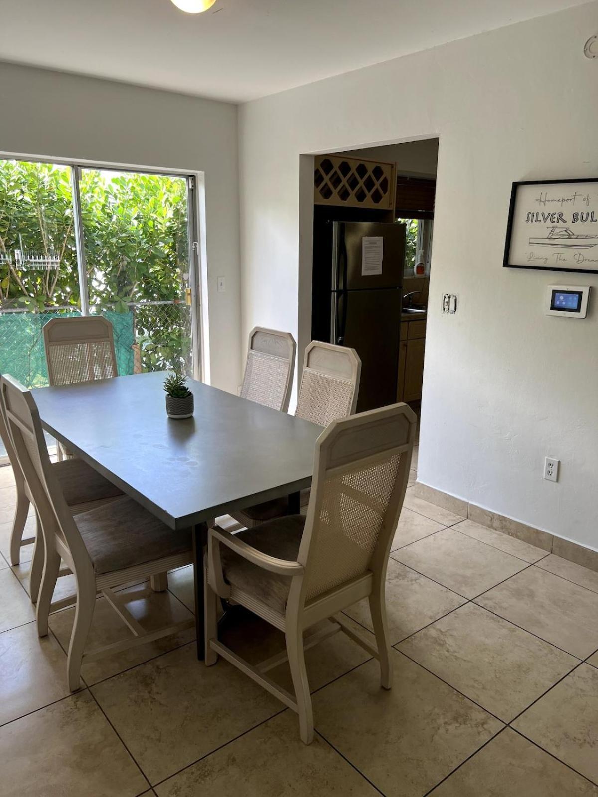 Casa vacanze Abundant 3bd King Bed Free Parking Wi-fi *